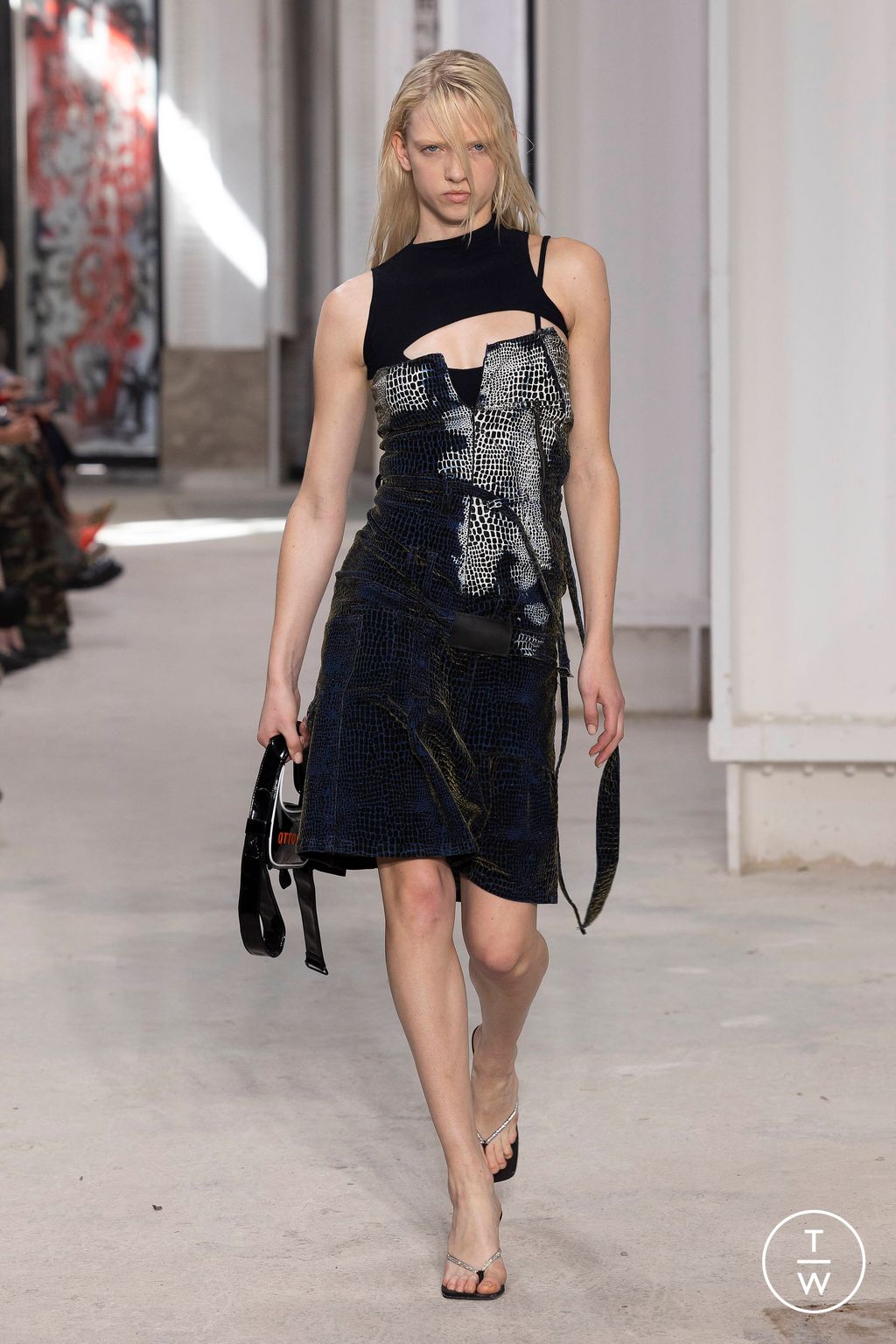 Fashion Week Paris Spring/Summer 2024 look 10 de la collection Ottolinger womenswear