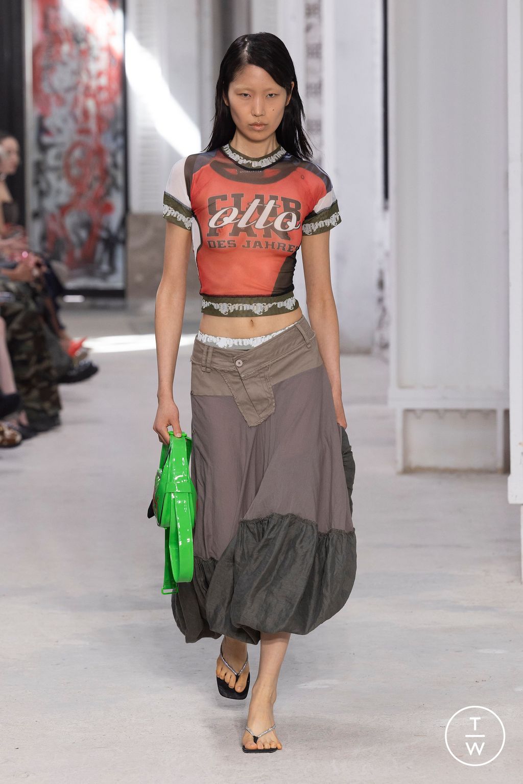 Fashion Week Paris Spring/Summer 2024 look 15 de la collection Ottolinger womenswear