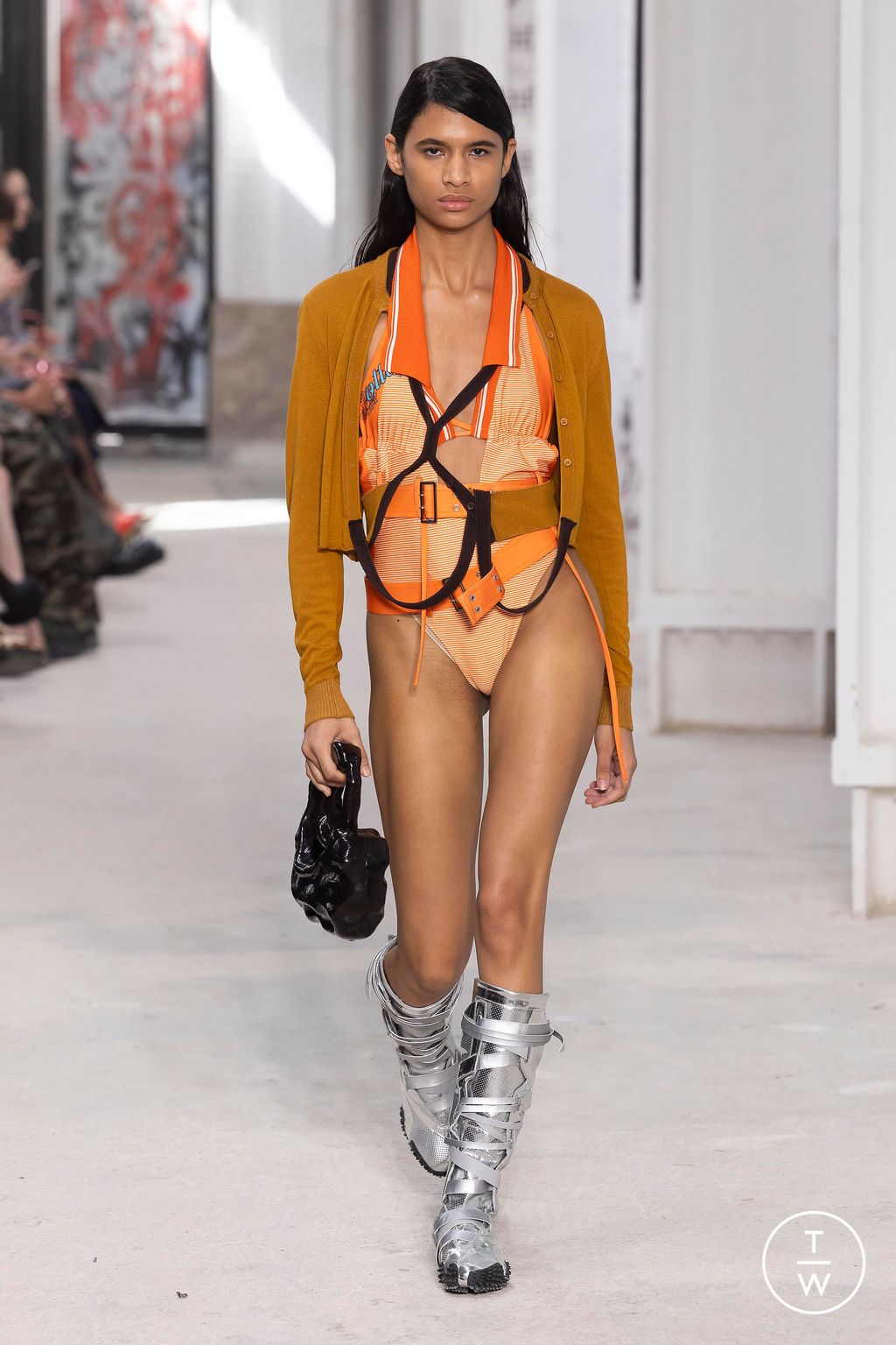Fashion Week Paris Spring/Summer 2024 look 20 de la collection Ottolinger womenswear
