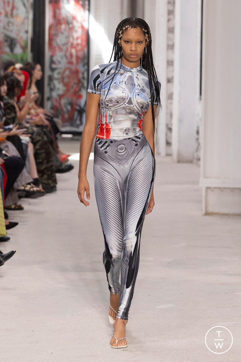 Fashion Week Paris Spring/Summer 2024 look 32 de la collection Ottolinger womenswear