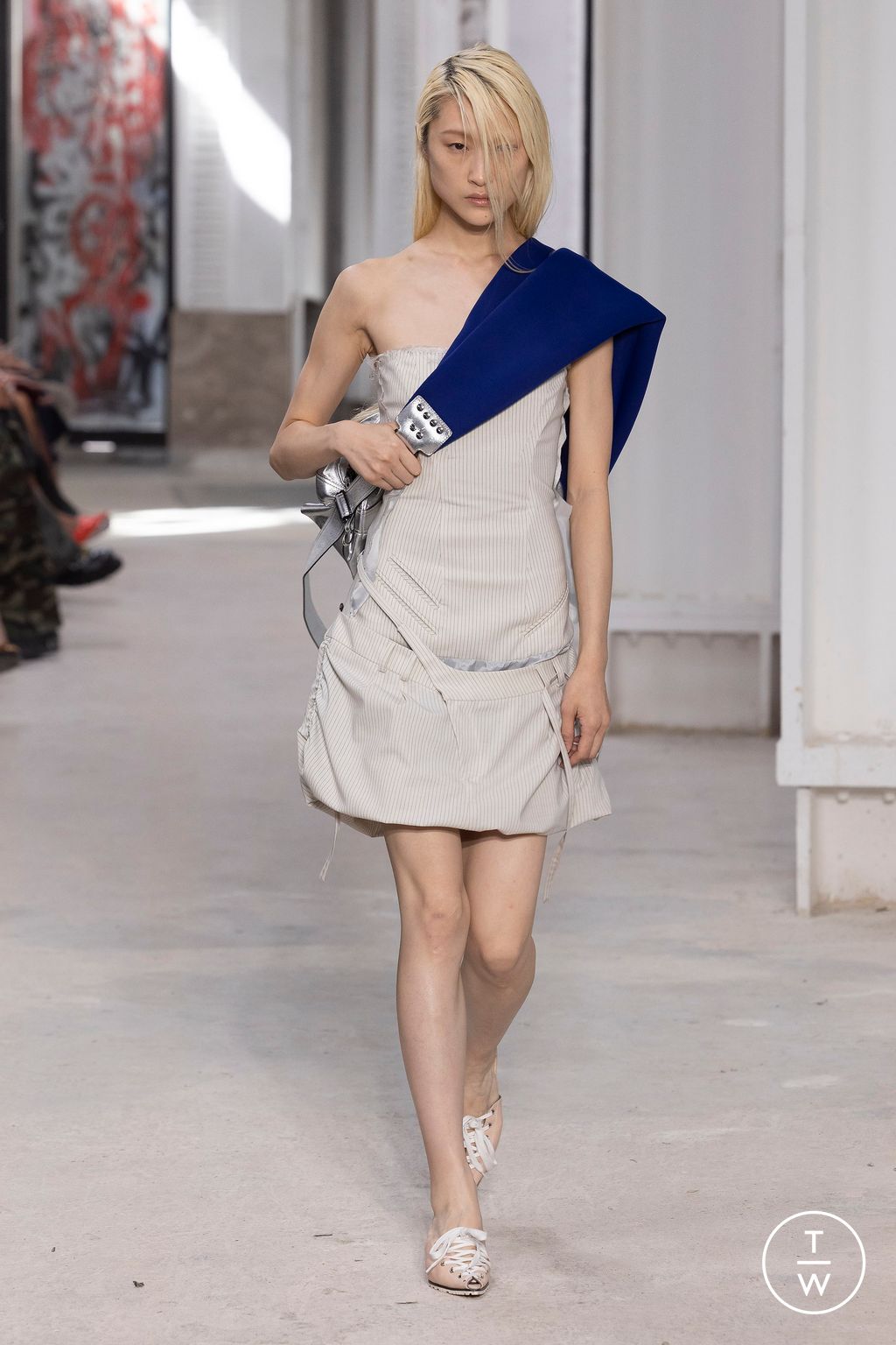 Fashion Week Paris Spring/Summer 2024 look 35 from the Ottolinger collection womenswear