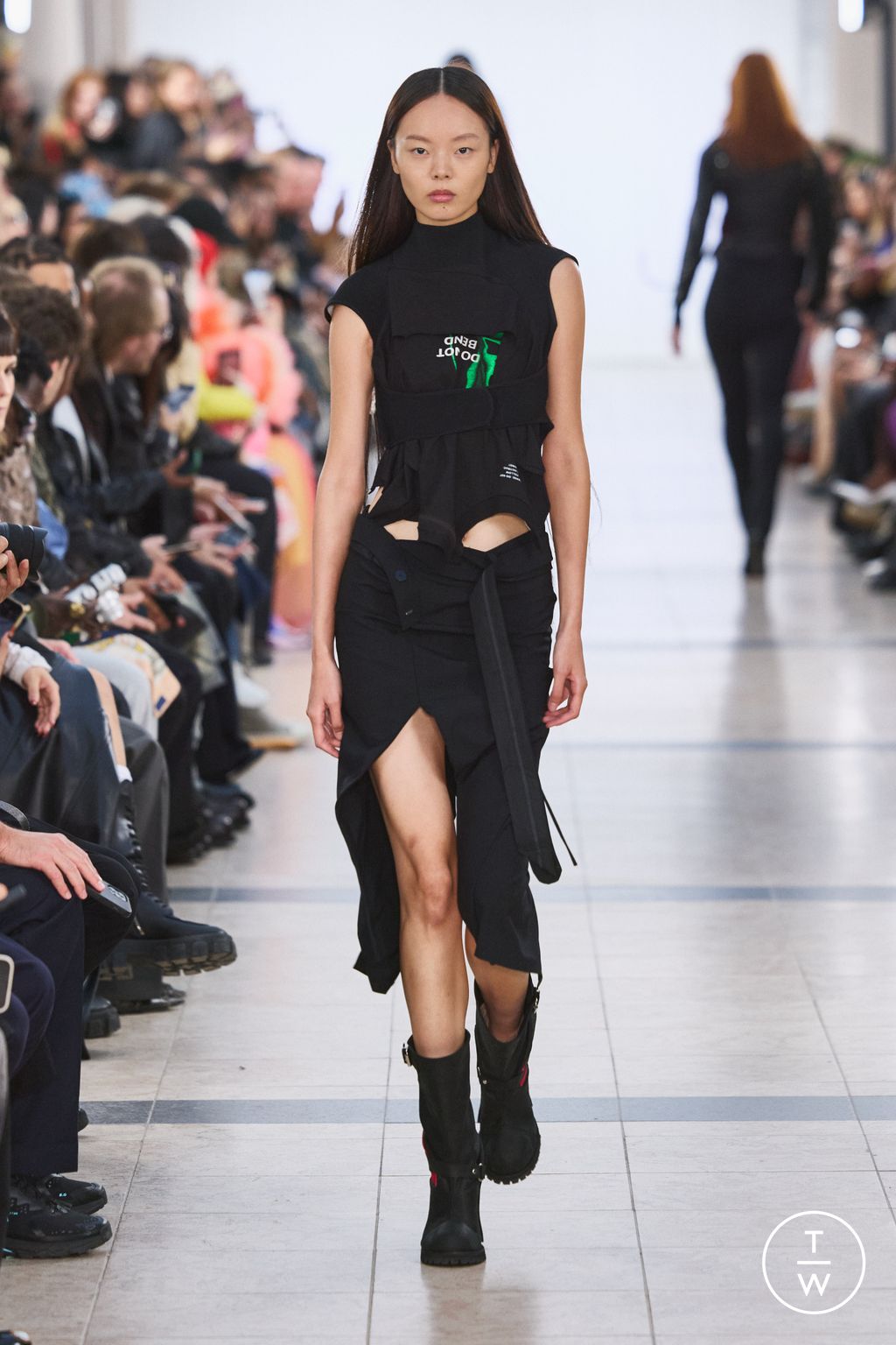 Fashion Week Paris Spring/Summer 2026 look 19 from the Ottolinger collection womenswear