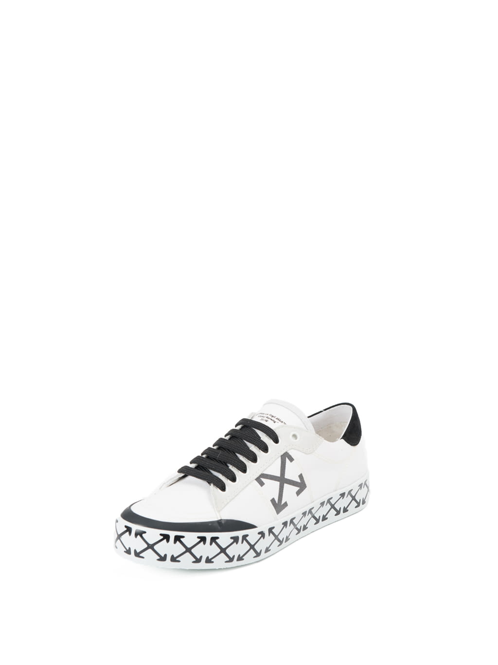 Fashion Week Paris Fall/Winter 2017 look 0 from the Off-White collection menswear accessories