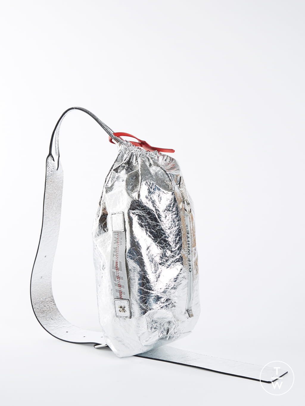 Fashion Week Paris Spring/Summer 2019 look 35 from the Off-White collection womenswear accessories