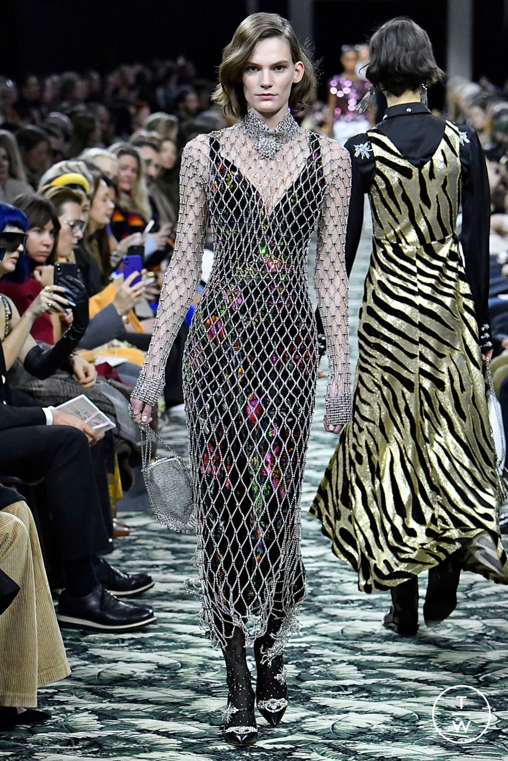 Fashion Week Paris Fall/Winter 2019 look 24 from the Paco Rabanne collection womenswear