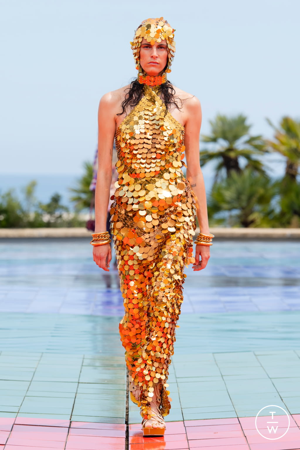 Fashion Week Paris Spring/Summer 2022 look 24 from the Rabanne collection womenswear