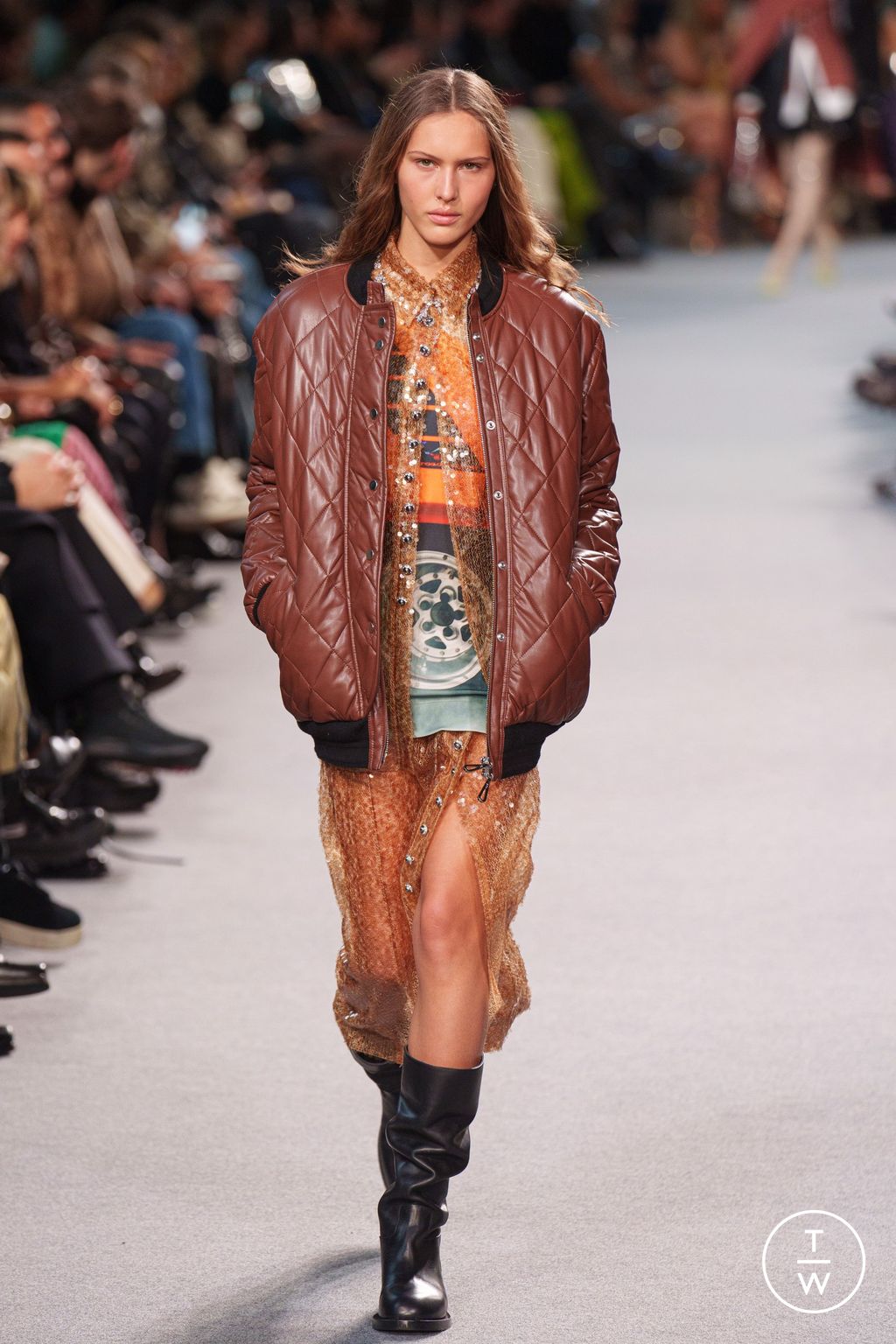Fashion Week Paris Fall/Winter 2024 look 11 from the Rabanne collection 女装
