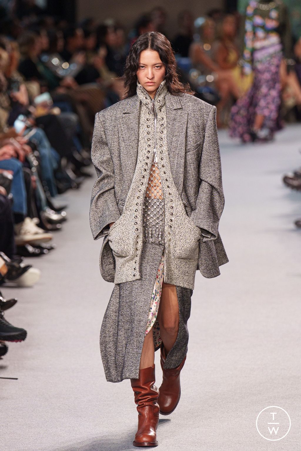 Fashion Week Paris Fall/Winter 2024 look 22 de la collection Rabanne womenswear