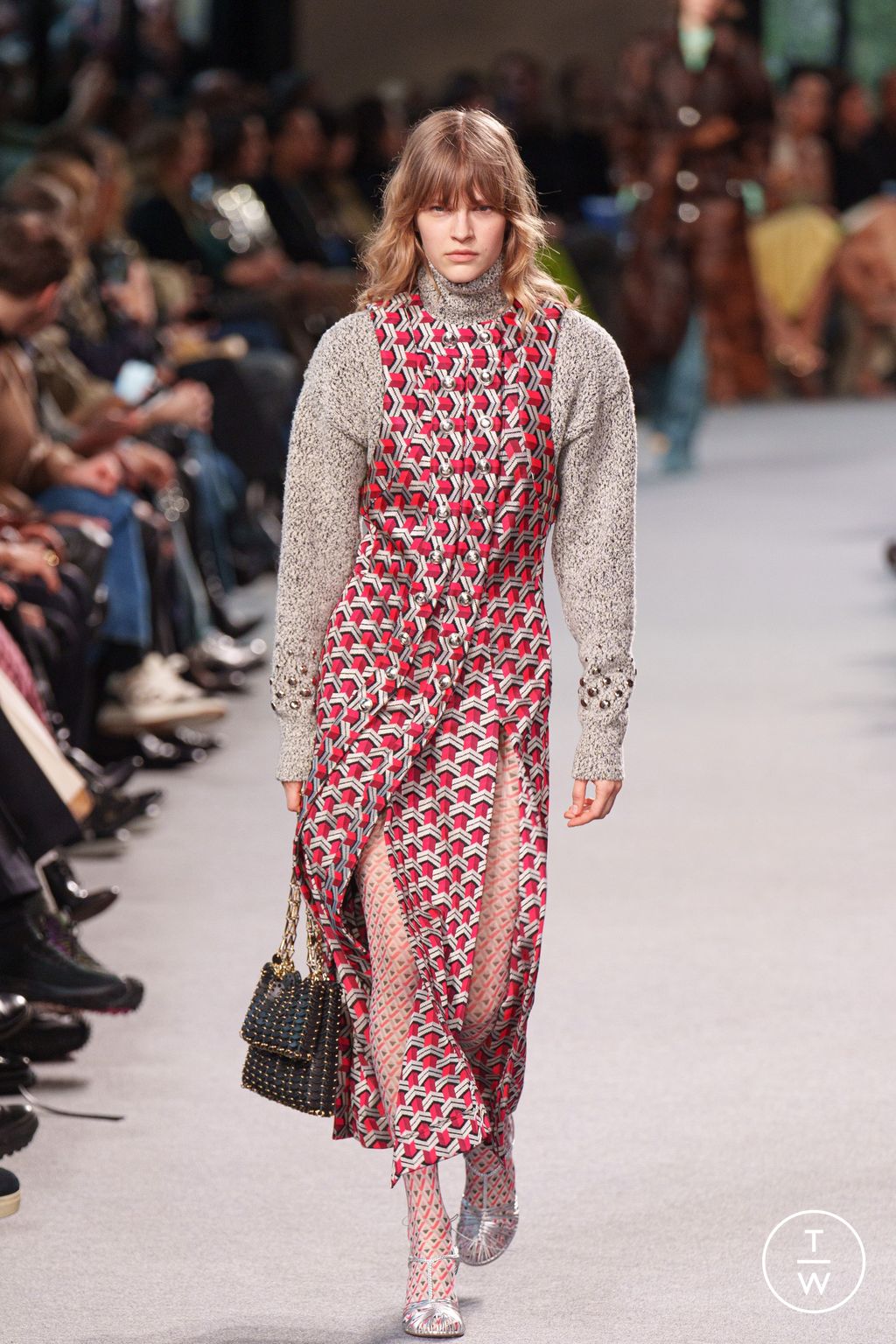 Fashion Week Paris Fall/Winter 2024 look 29 de la collection Rabanne womenswear
