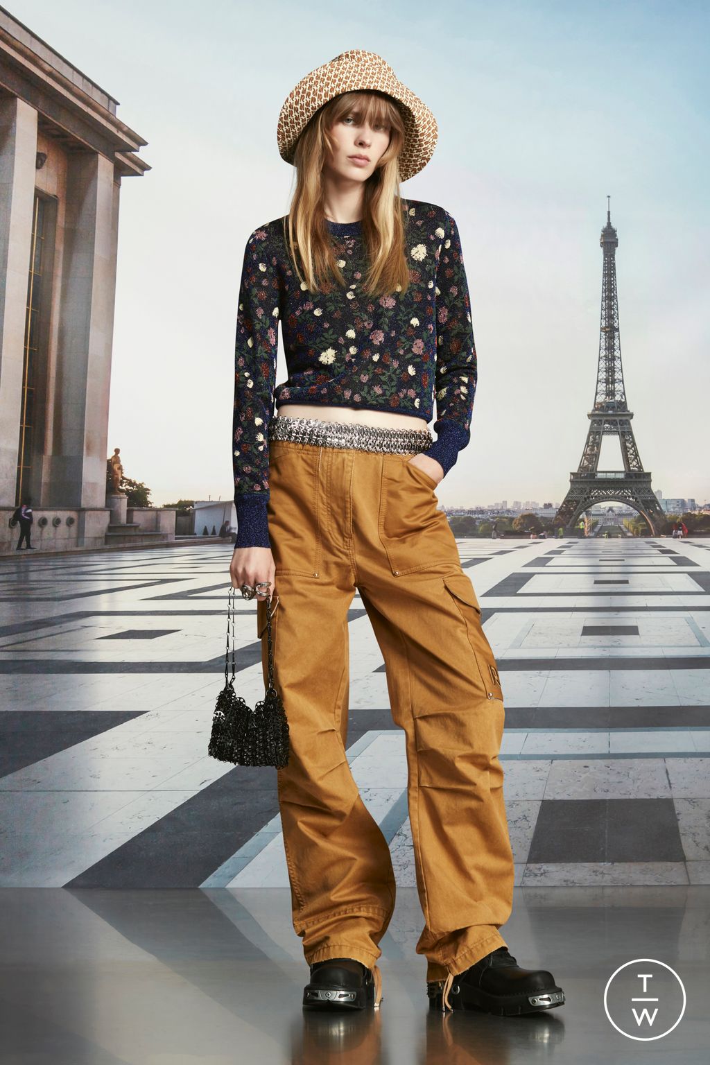 Fashion Week Paris Resort 2024 look 28 de la collection Rabanne womenswear