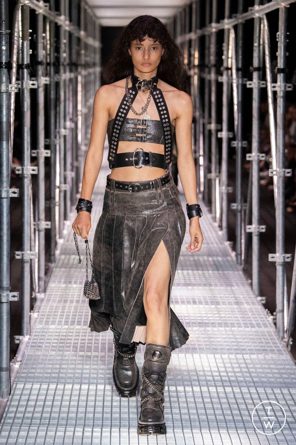 Fashion Week Paris Spring/Summer 2023 look 12 from the Paco Rabanne collection womenswear