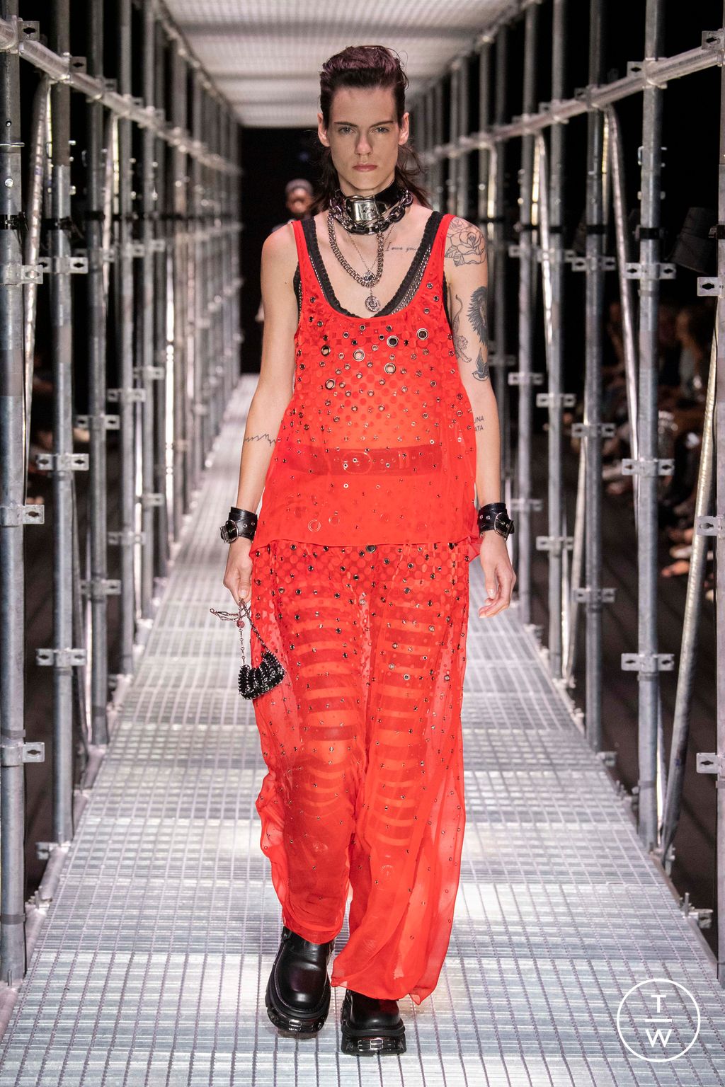 Fashion Week Paris Spring/Summer 2023 look 28 from the Paco Rabanne collection womenswear