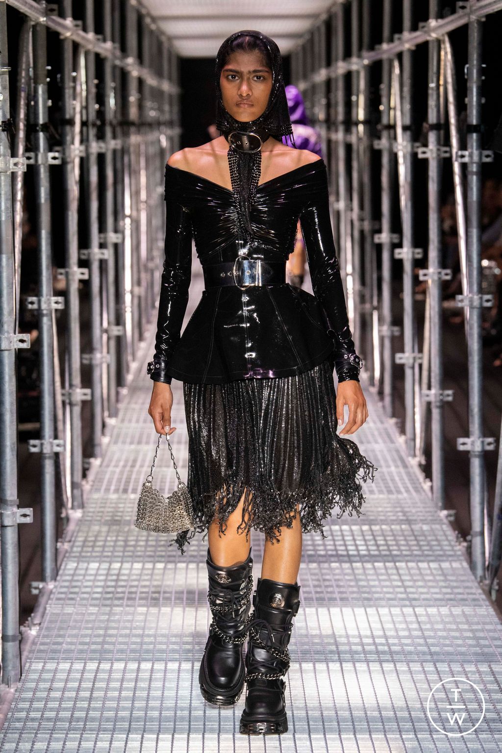 Fashion Week Paris Spring/Summer 2023 look 5 from the Paco Rabanne collection womenswear