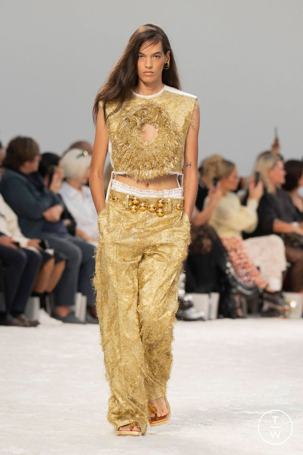 Fashion Week Paris Spring/Summer 2024 look 14 de la collection Rabanne womenswear