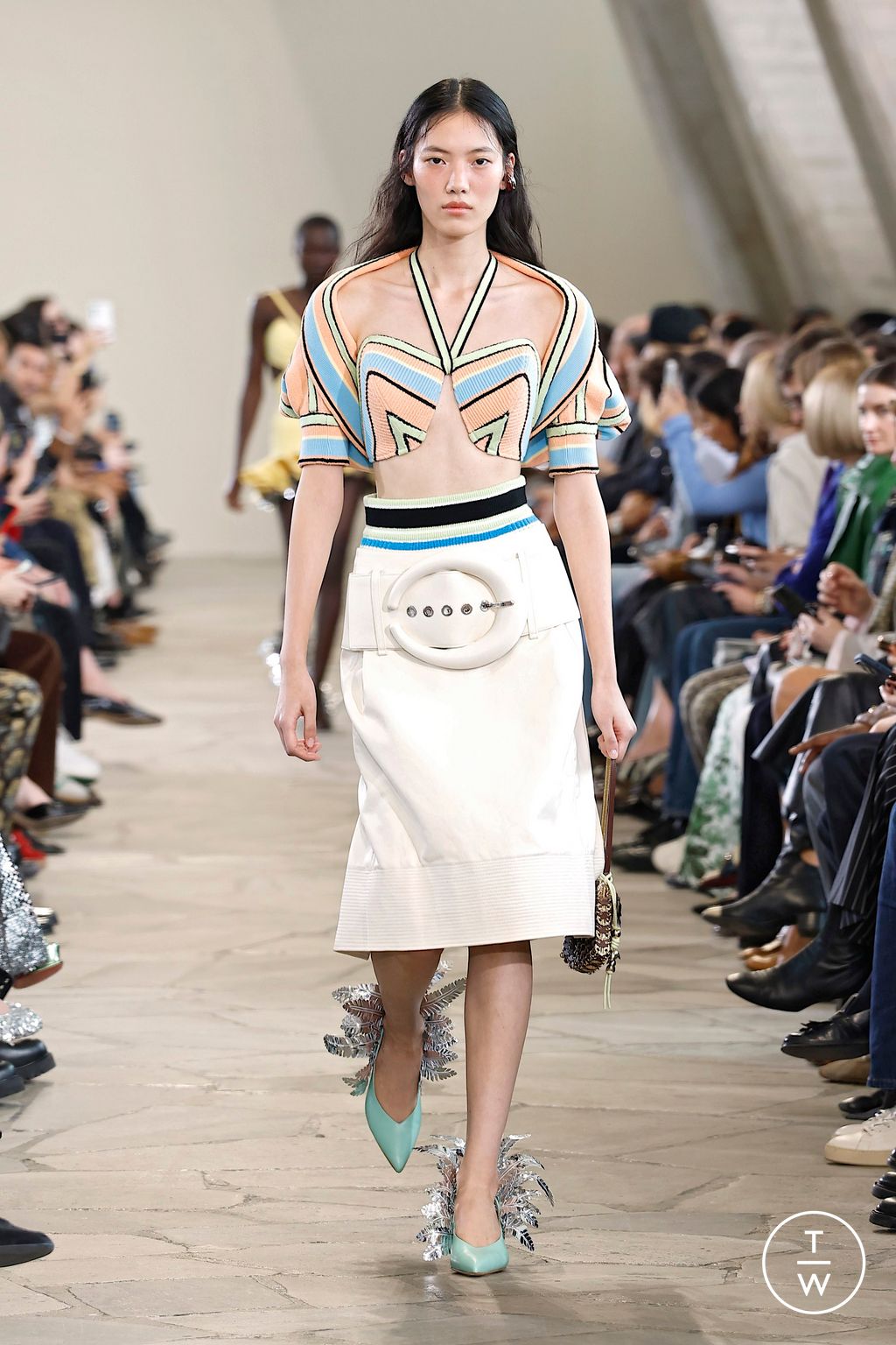 Fashion Week Paris Spring/Summer 2026 look 4 from the Rabanne collection womenswear