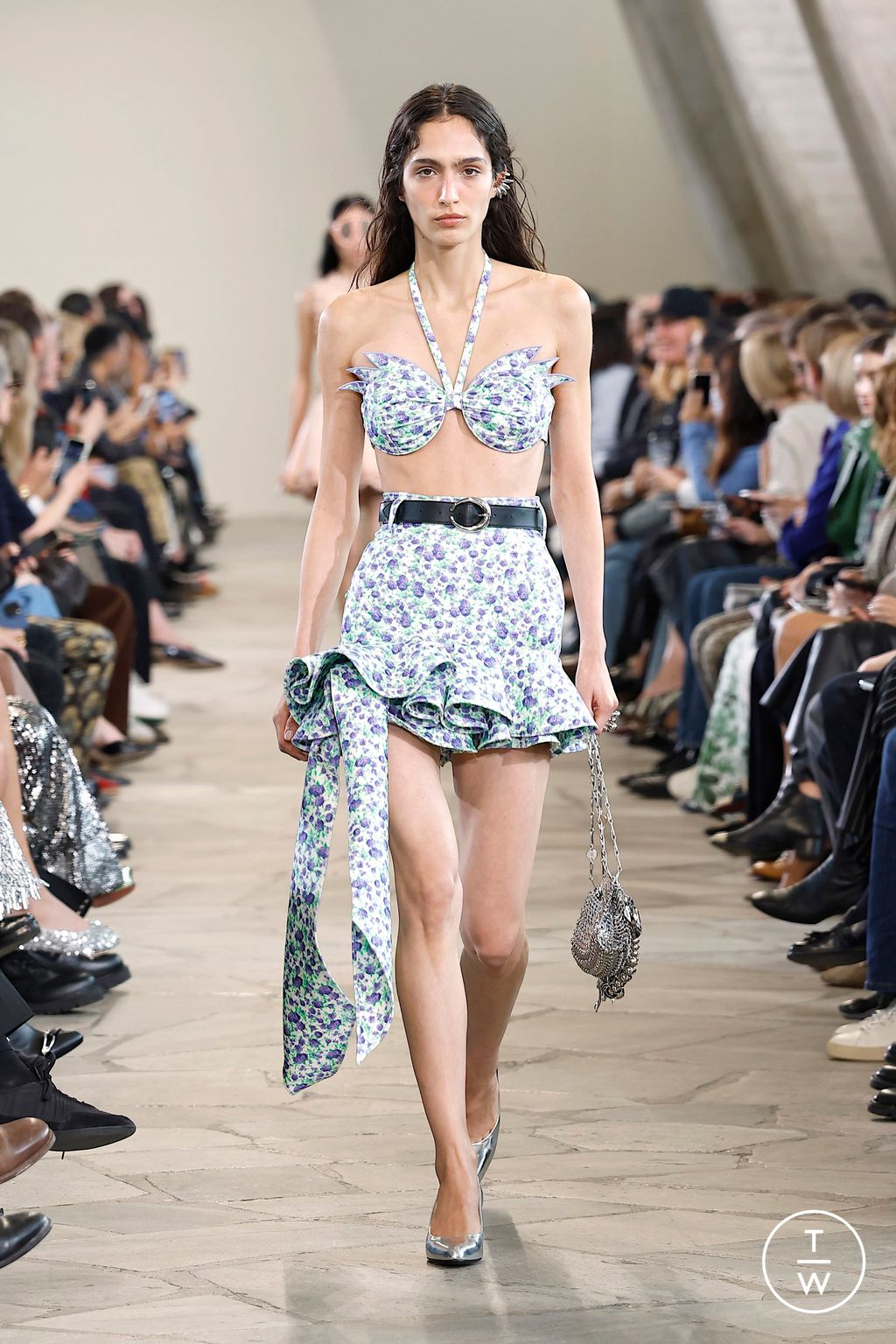 Fashion Week Paris Spring/Summer 2026 look 7 from the Rabanne collection 女装