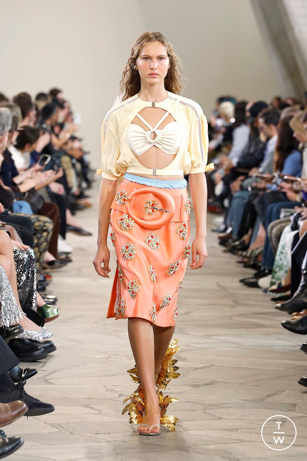 Fashion Week Paris Spring/Summer 2026 look 11 from the Rabanne collection womenswear