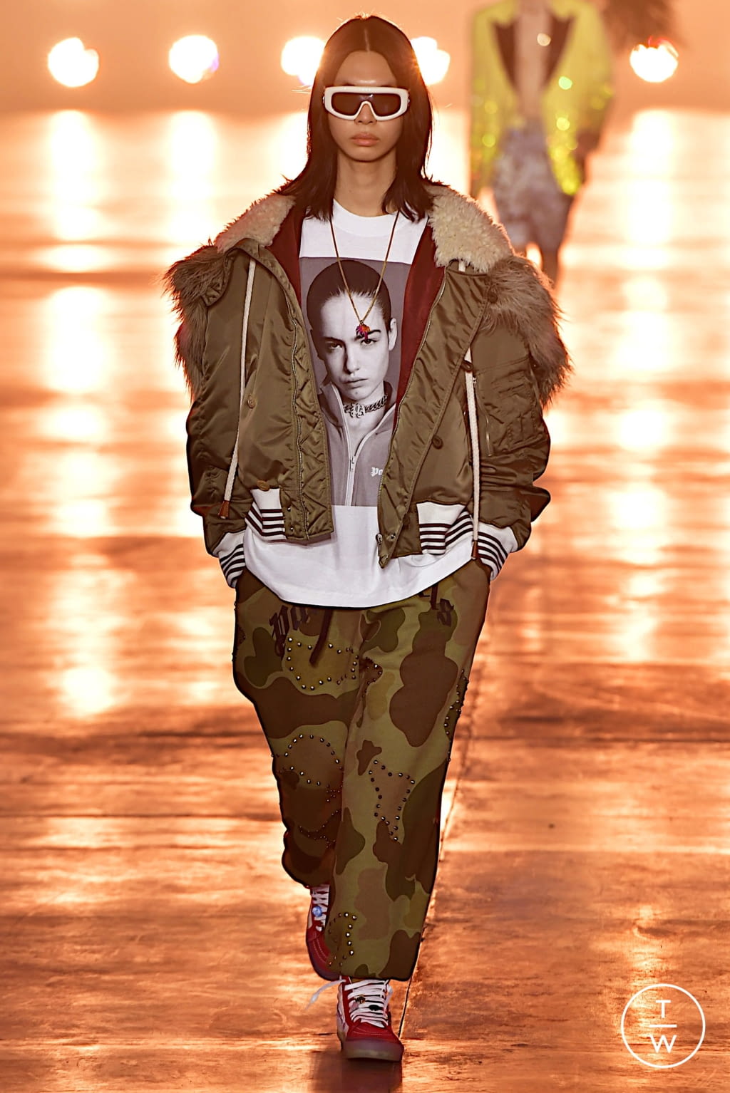 Fashion Week Milan Fall/Winter 2022 look 30 from the Palm Angels collection 女装
