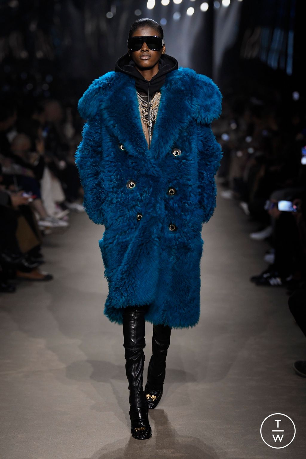 Fashion Week Paris Fall/Winter 2023 look 40 de la collection Palm Angels womenswear
