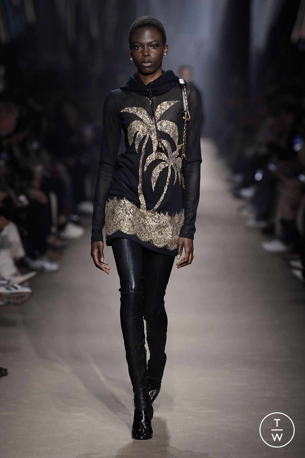 Fashion Week Paris Fall/Winter 2023 look 44 de la collection Palm Angels womenswear