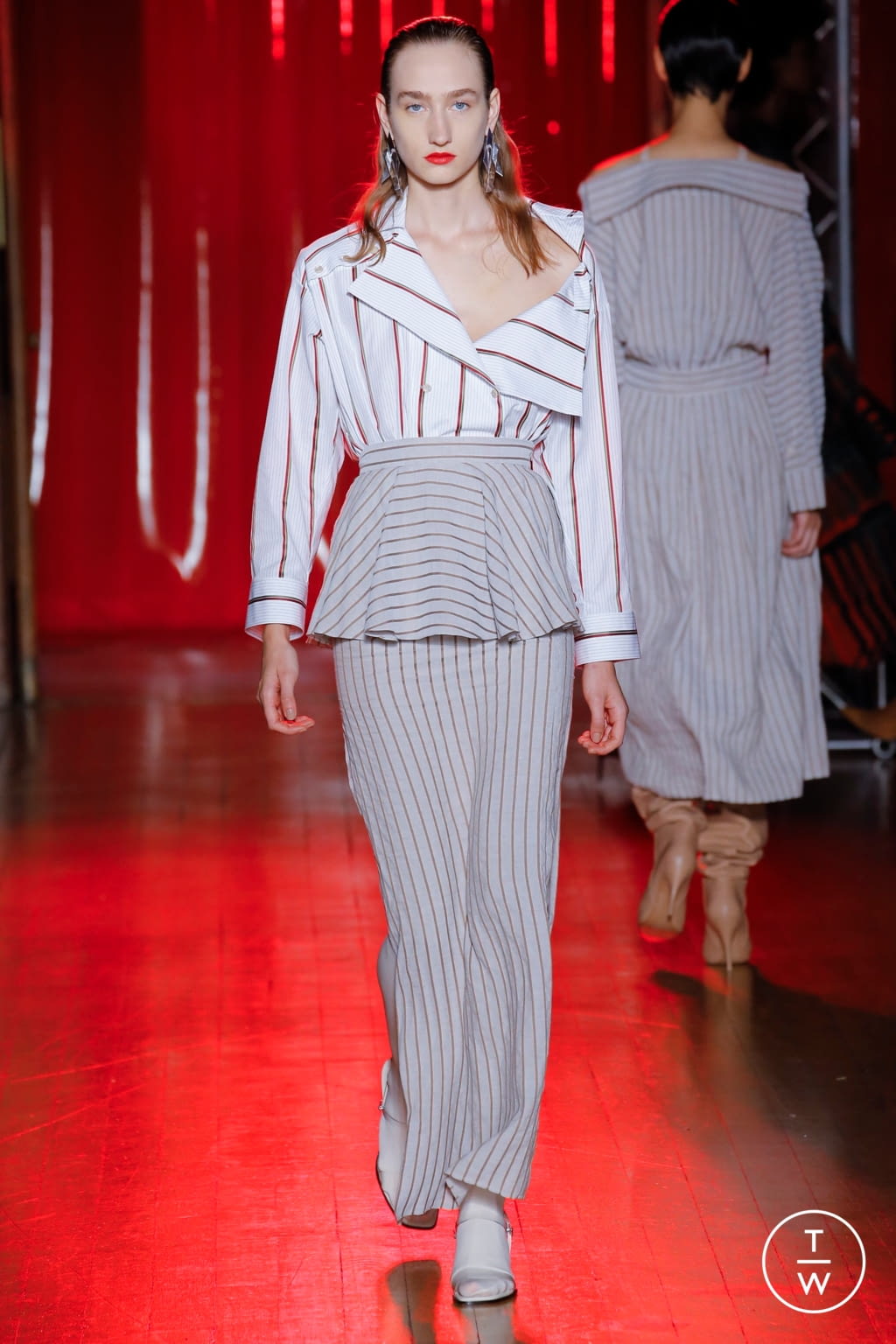 Fashion Week London Spring/Summer 2019 look 8 from the Palmer Harding collection 女装