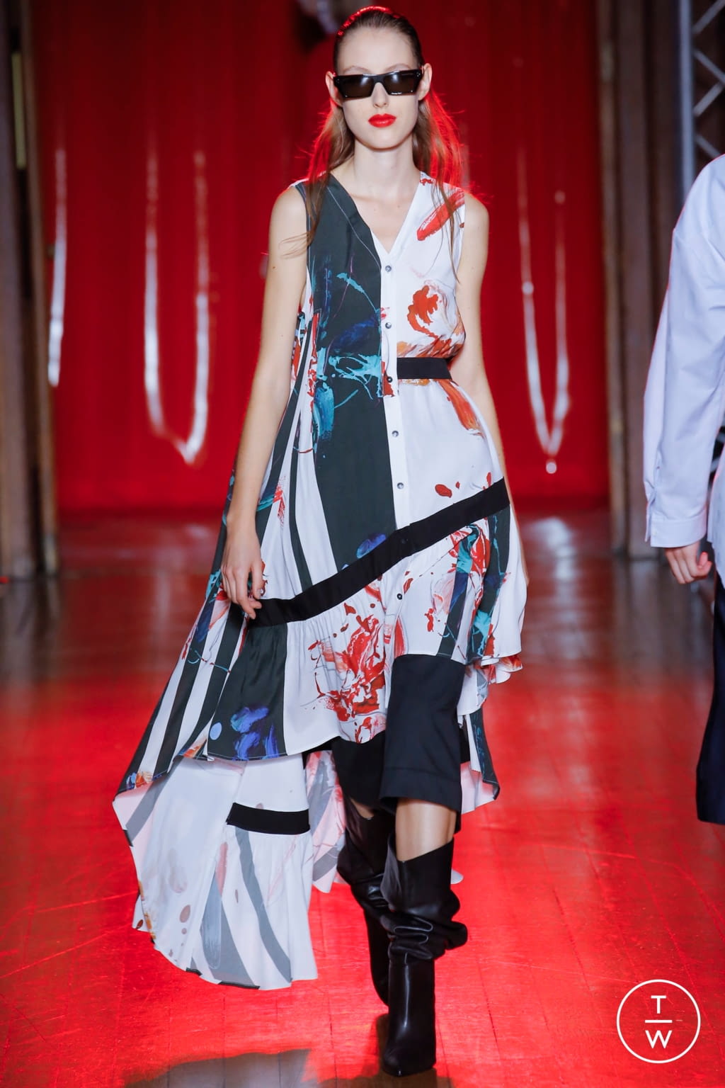 Fashion Week London Spring/Summer 2019 look 27 from the Palmer Harding collection 女装