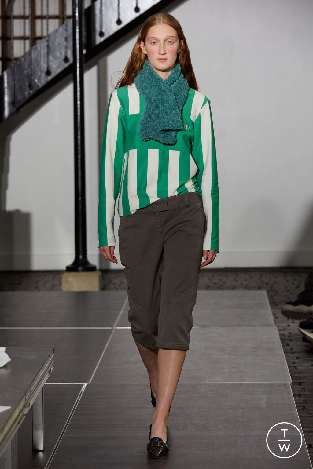 Fashion Week Paris Fall/Winter 2023 look 10 de la collection Paloma Wool womenswear