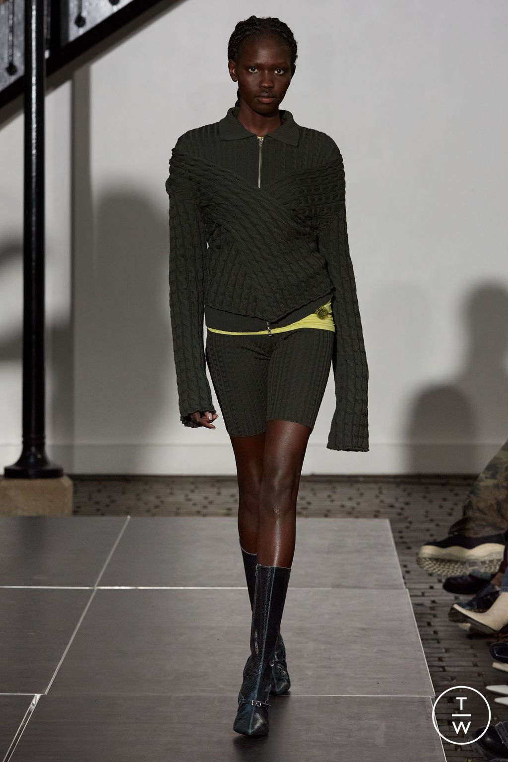 Fashion Week Paris Fall/Winter 2023 look 25 de la collection Paloma Wool womenswear