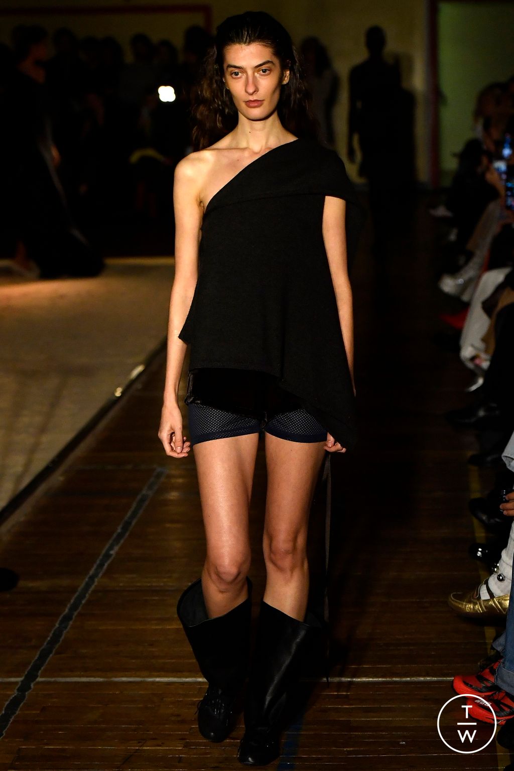 Fashion Week Paris Fall/Winter 2024 look 3 from the Paloma Wool collection womenswear