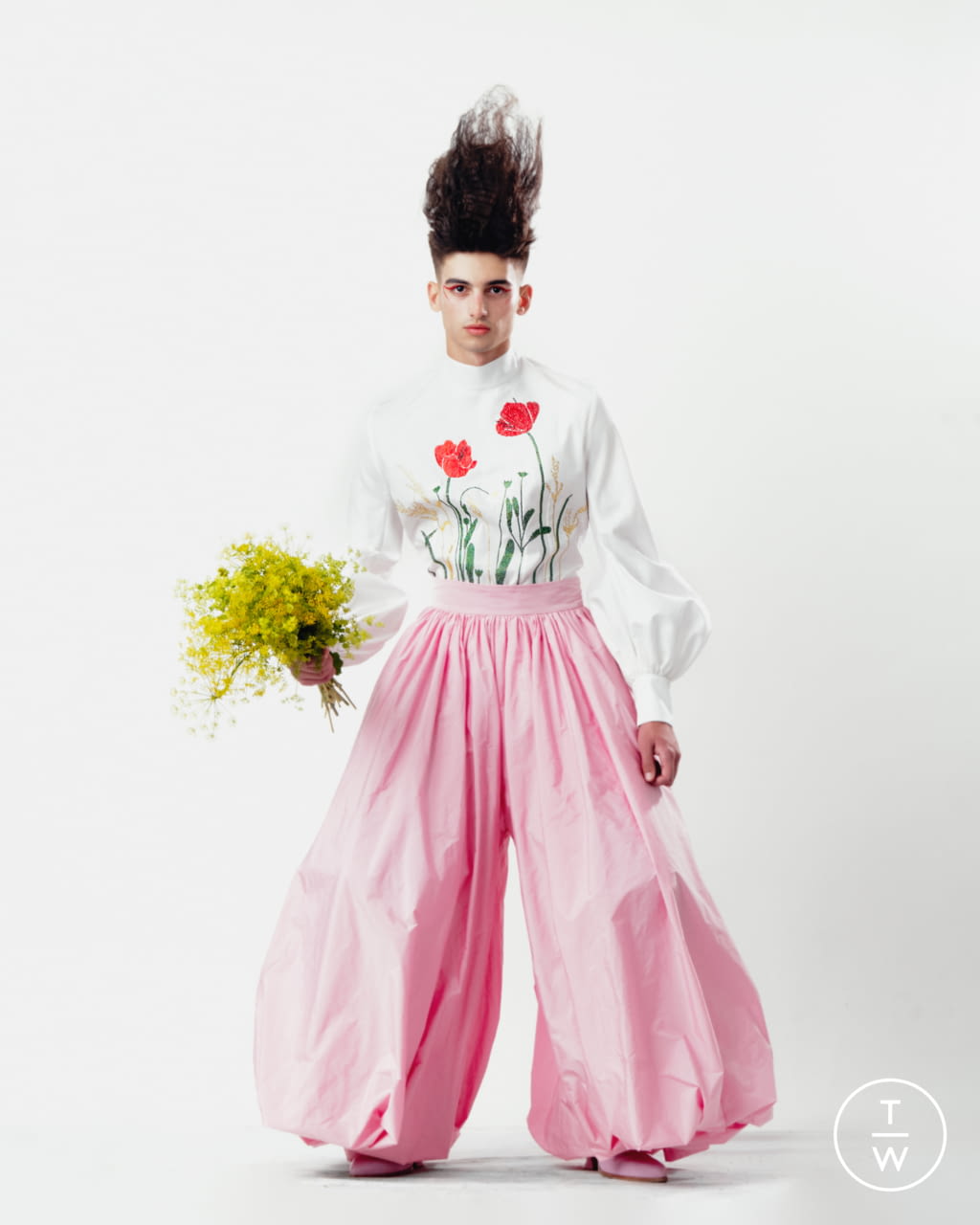 Fashion Week Paris Spring/Summer 2021 look 10 from the Palomo Spain collection menswear