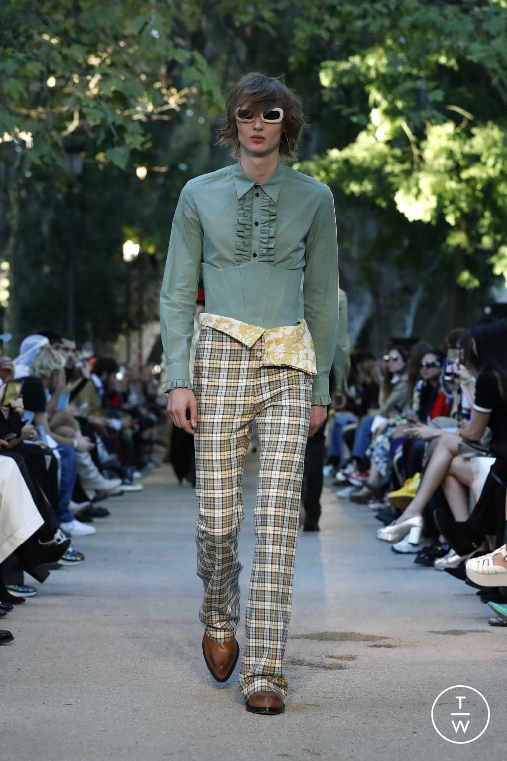 Fashion Week Paris Spring/Summer 2022 look 37 from the Palomo Spain collection menswear