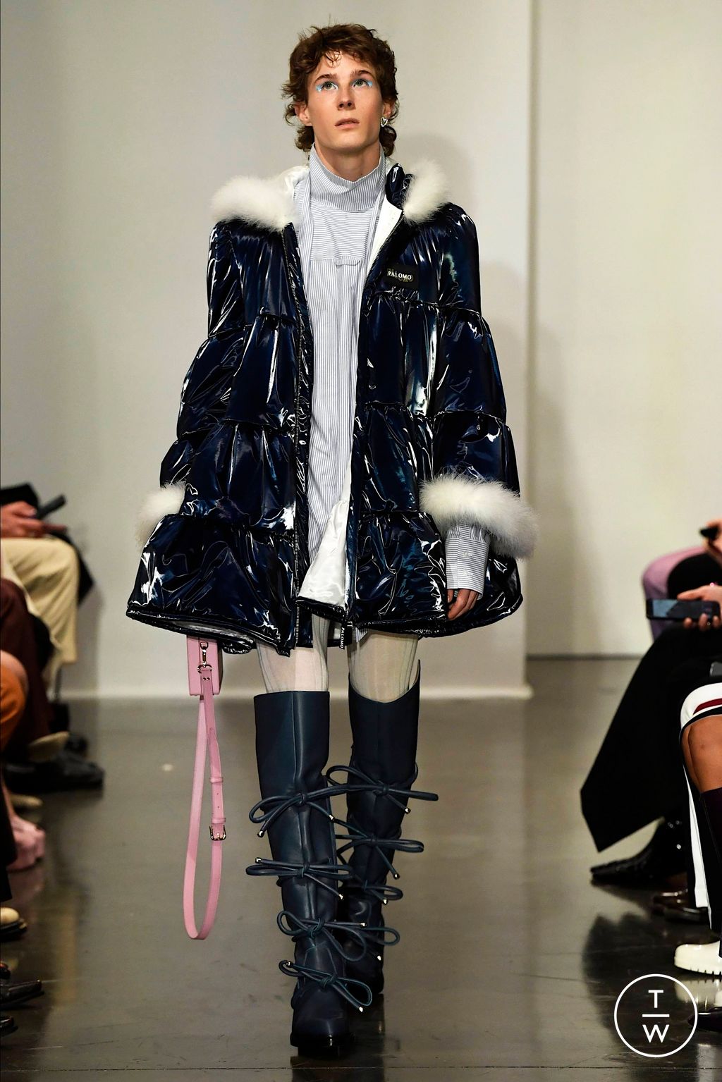 Fashion Week New York Fall/Winter 2023 look 4 from the Palomo Spain collection womenswear