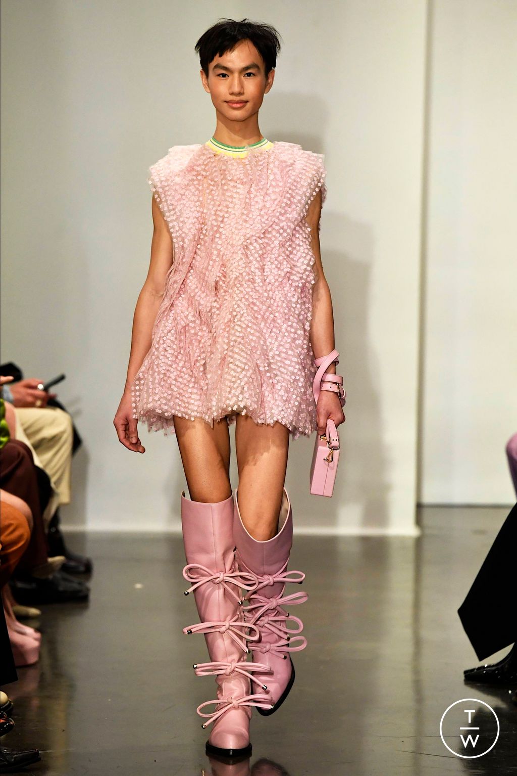 Fashion Week New York Fall/Winter 2023 look 15 from the Palomo Spain collection womenswear