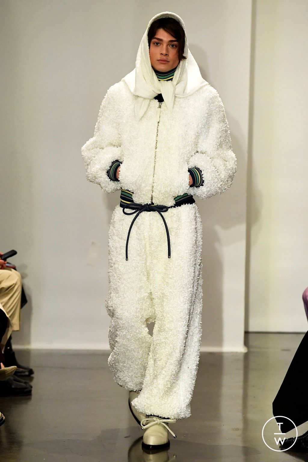 Fashion Week New York Fall/Winter 2023 look 35 from the Palomo Spain collection womenswear
