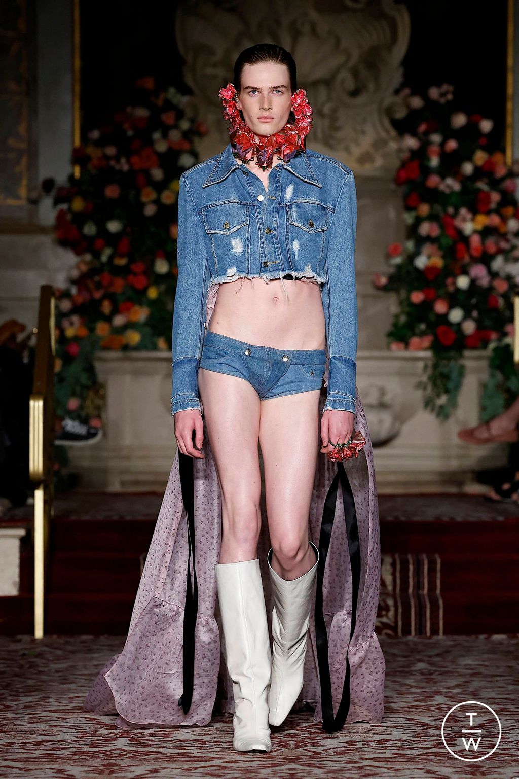 Fashion Week New York Spring/Summer 2024 look 15 de la collection Palomo Spain womenswear