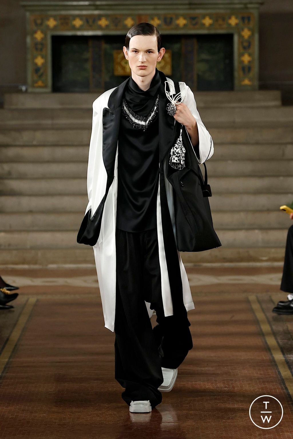 Fashion Week New York Spring/Summer 2025 look 2 from the Palomo Spain collection womenswear