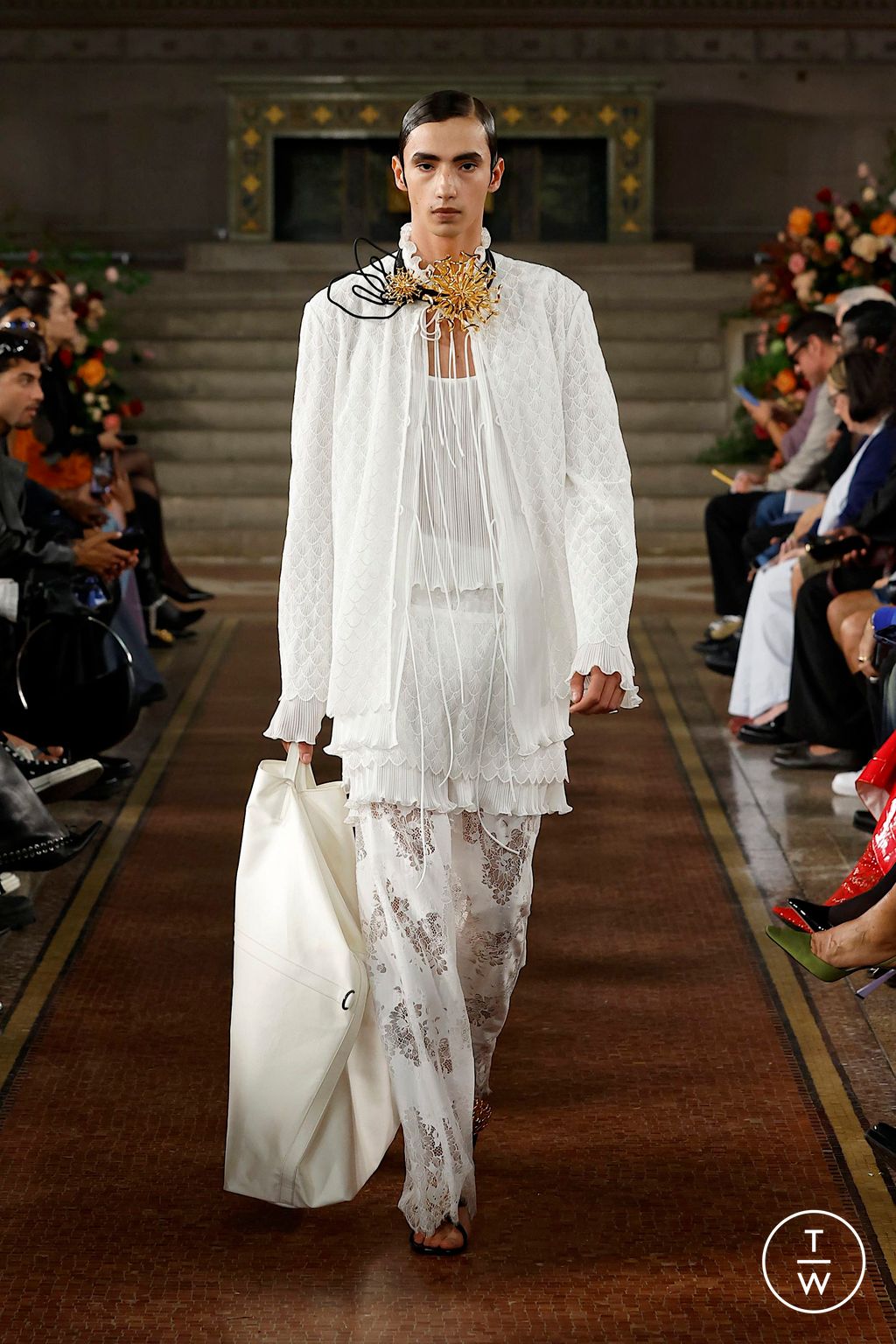 Fashion Week New York Spring/Summer 2025 look 33 from the Palomo Spain collection womenswear