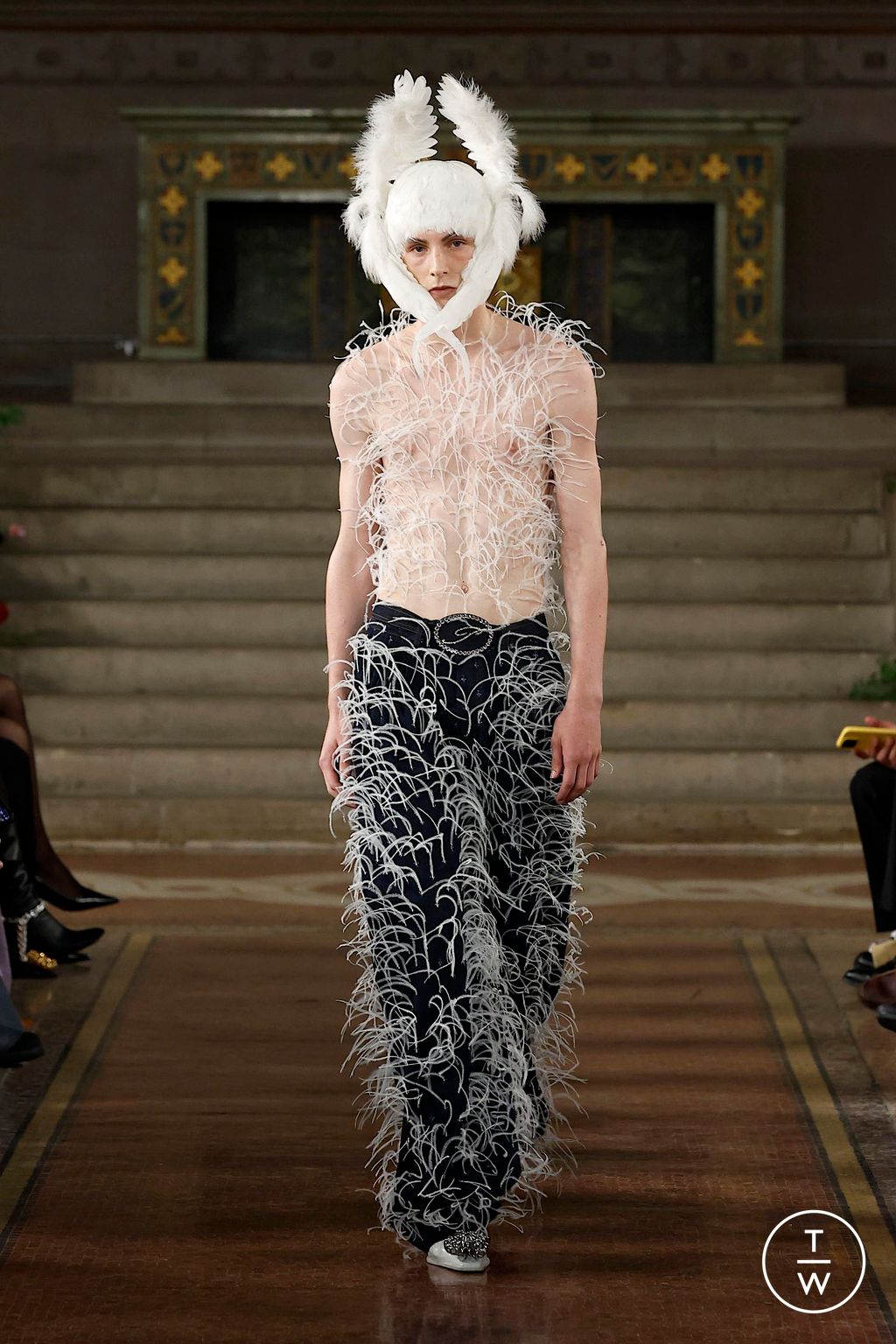 Fashion Week New York Spring/Summer 2025 look 35 de la collection Palomo Spain womenswear