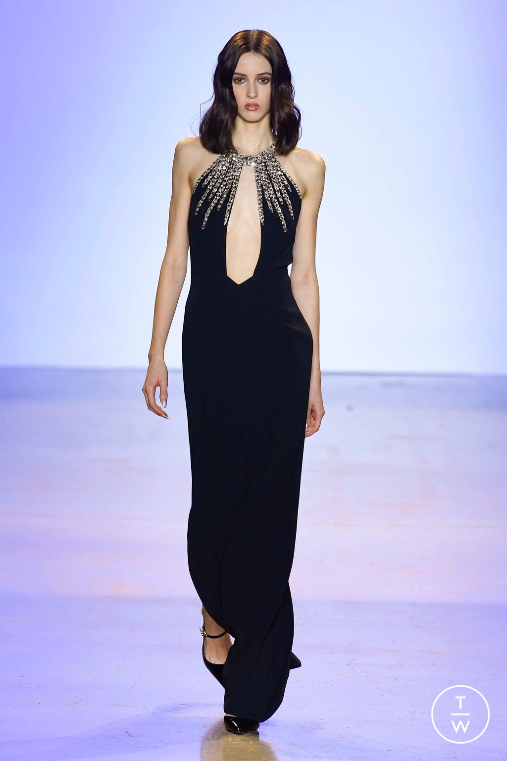 Fashion Week New York Fall/Winter 2023 look 14 de la collection Pamella Roland womenswear