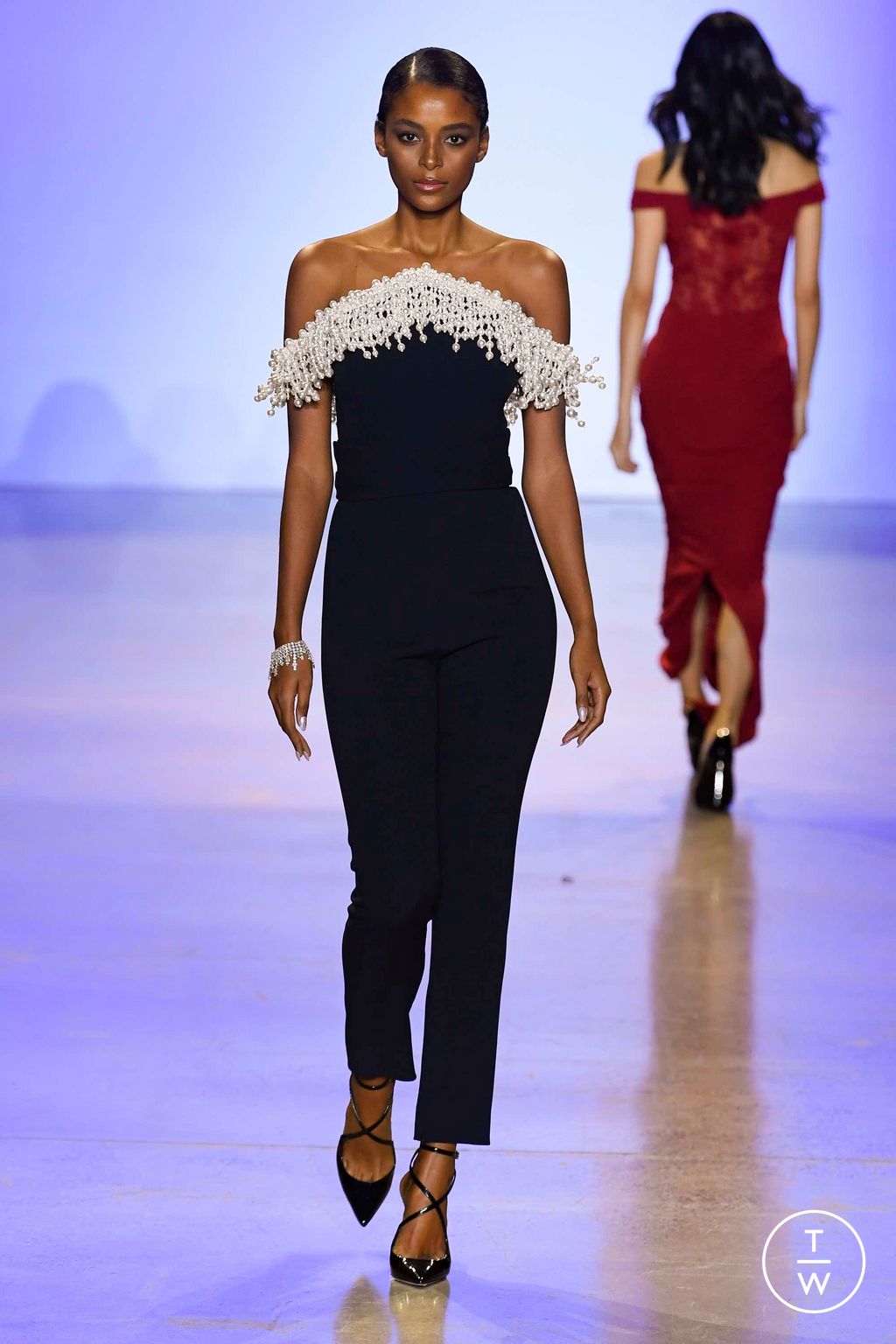 Fashion Week New York Fall/Winter 2023 look 21 de la collection Pamella Roland womenswear