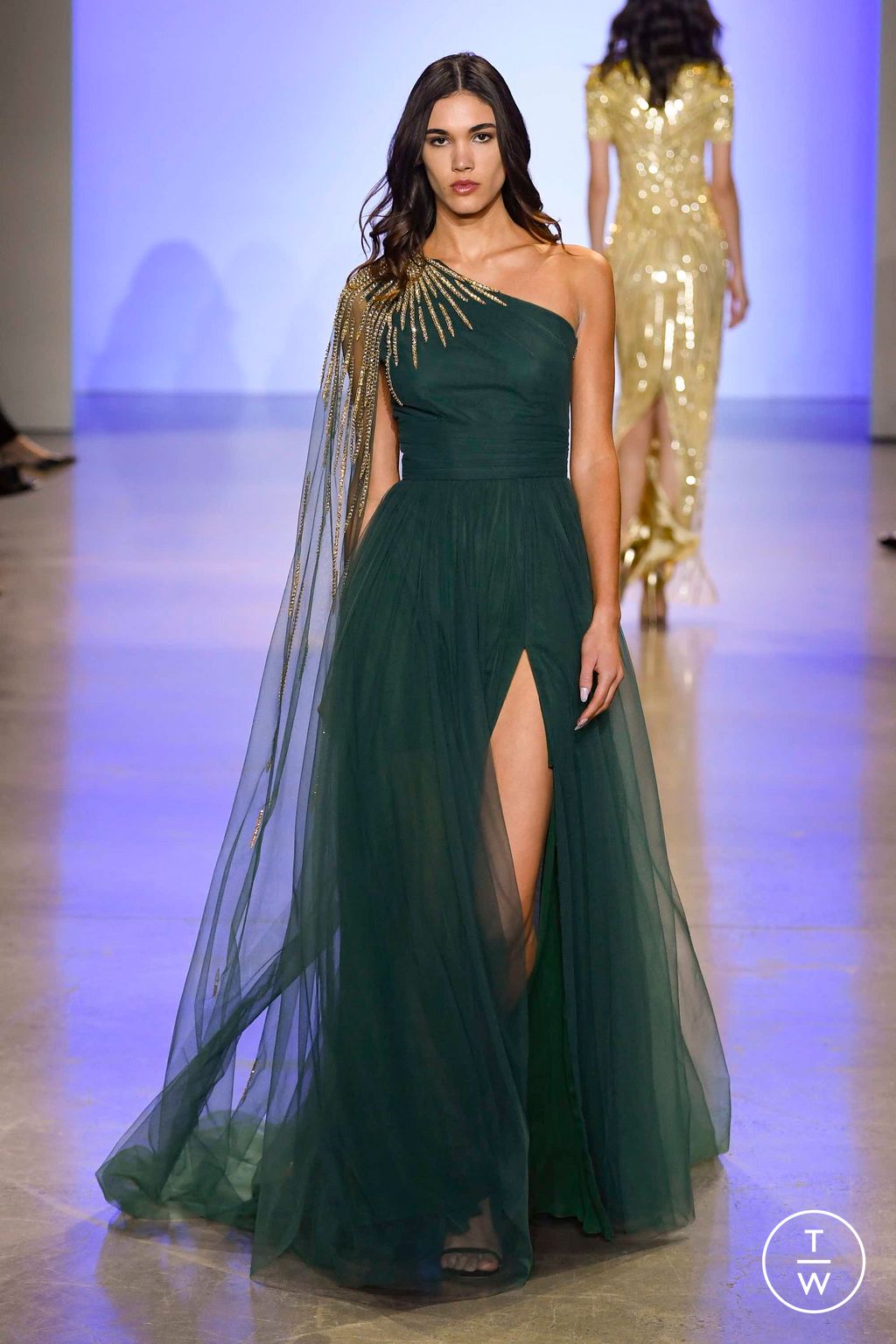 Fashion Week New York Fall/Winter 2023 look 32 de la collection Pamella Roland womenswear