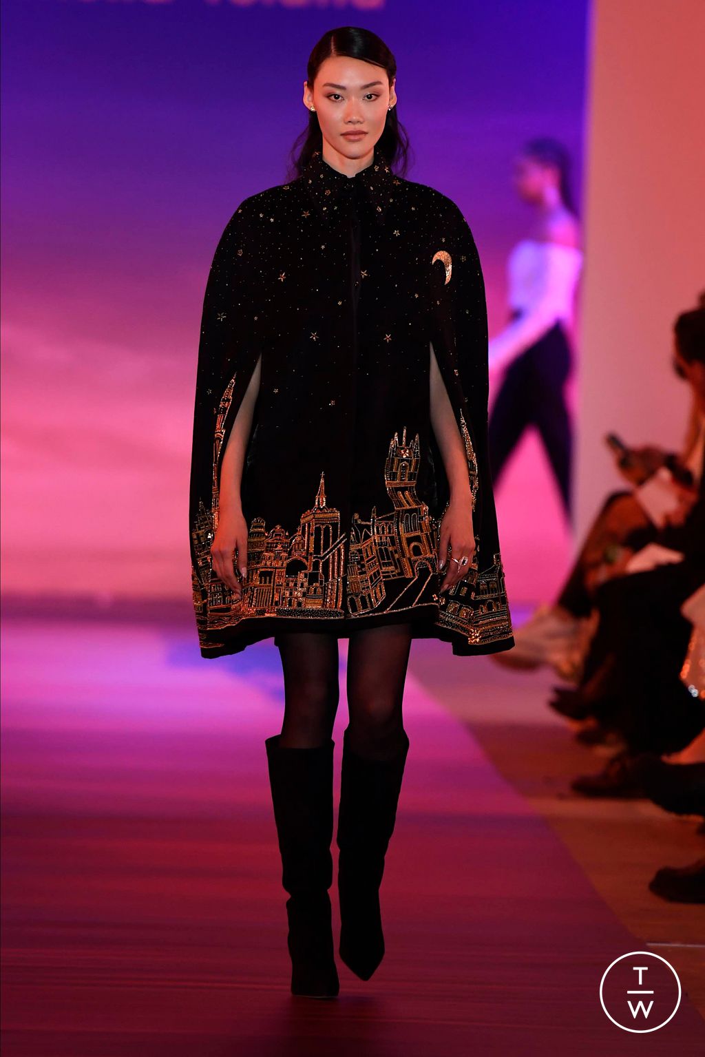Fashion Week New York Fall/Winter 2024 look 1 de la collection Pamella Roland womenswear