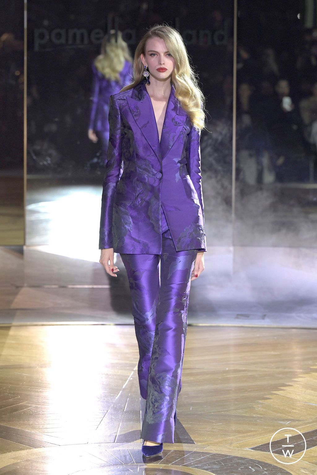 Fashion Week New York Fall/Winter 2025 look 6 from the Pamella Roland collection womenswear