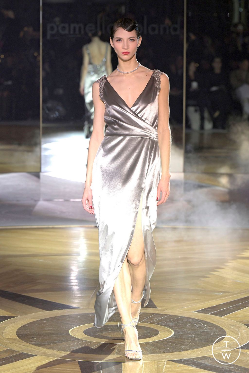 Fashion Week New York Fall/Winter 2025 look 13 from the Pamella Roland collection womenswear