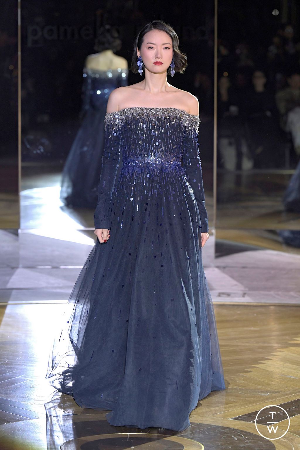 Fashion Week New York Fall/Winter 2025 look 31 from the Pamella Roland collection womenswear