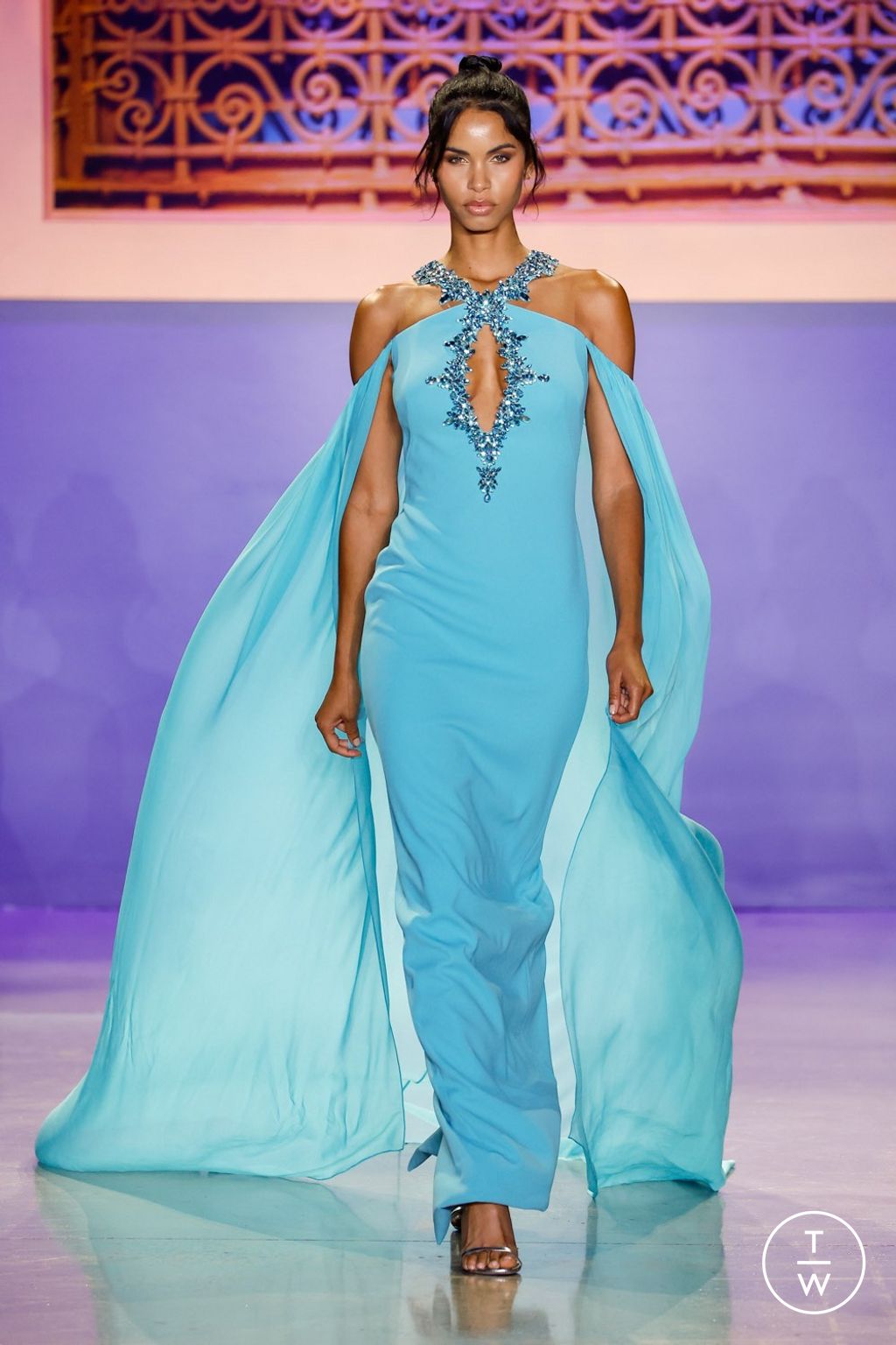 Fashion Week New York Spring/Summer 2024 look 8 from the Pamella Roland collection womenswear
