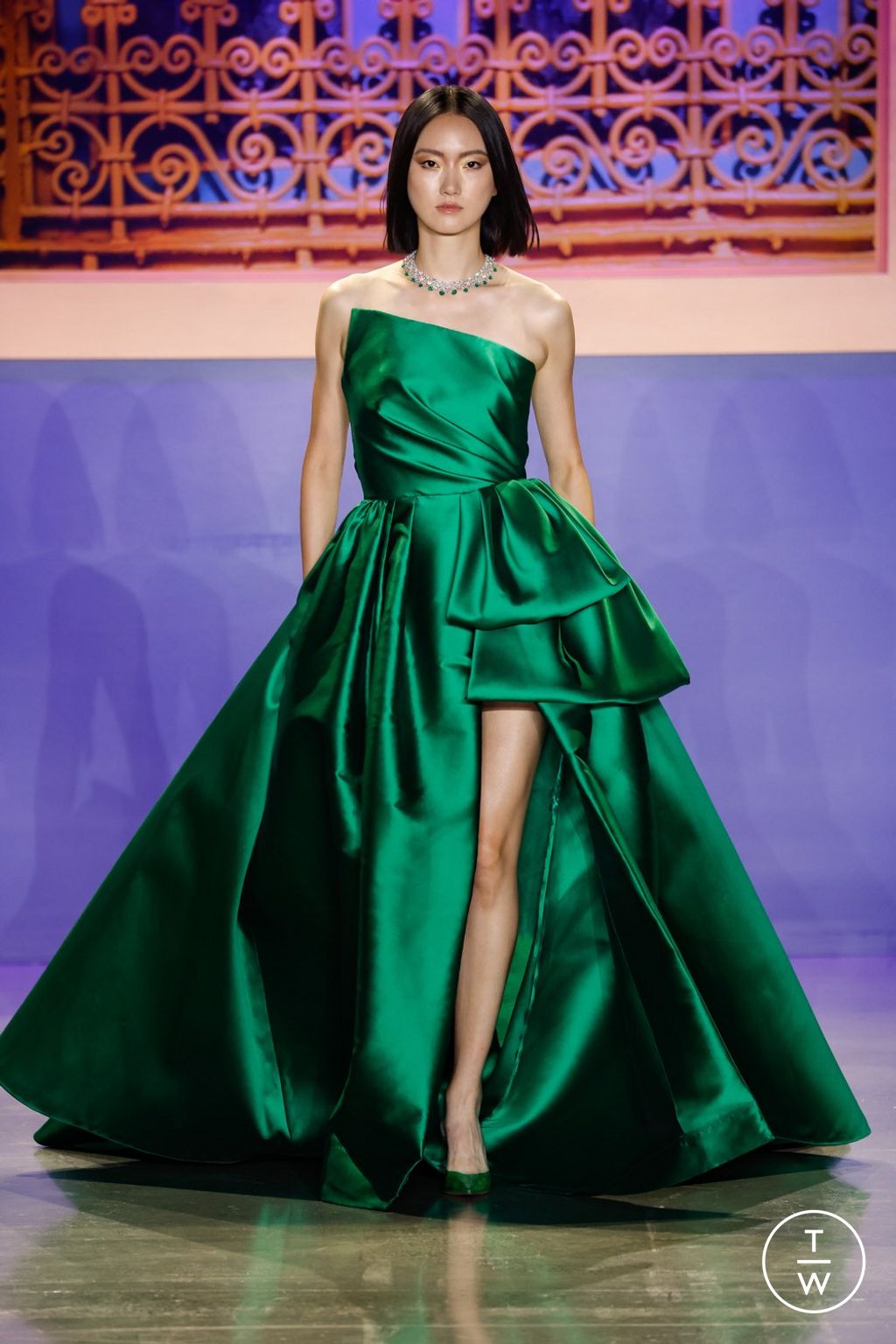 Fashion Week New York Spring/Summer 2024 look 28 de la collection Pamella Roland womenswear