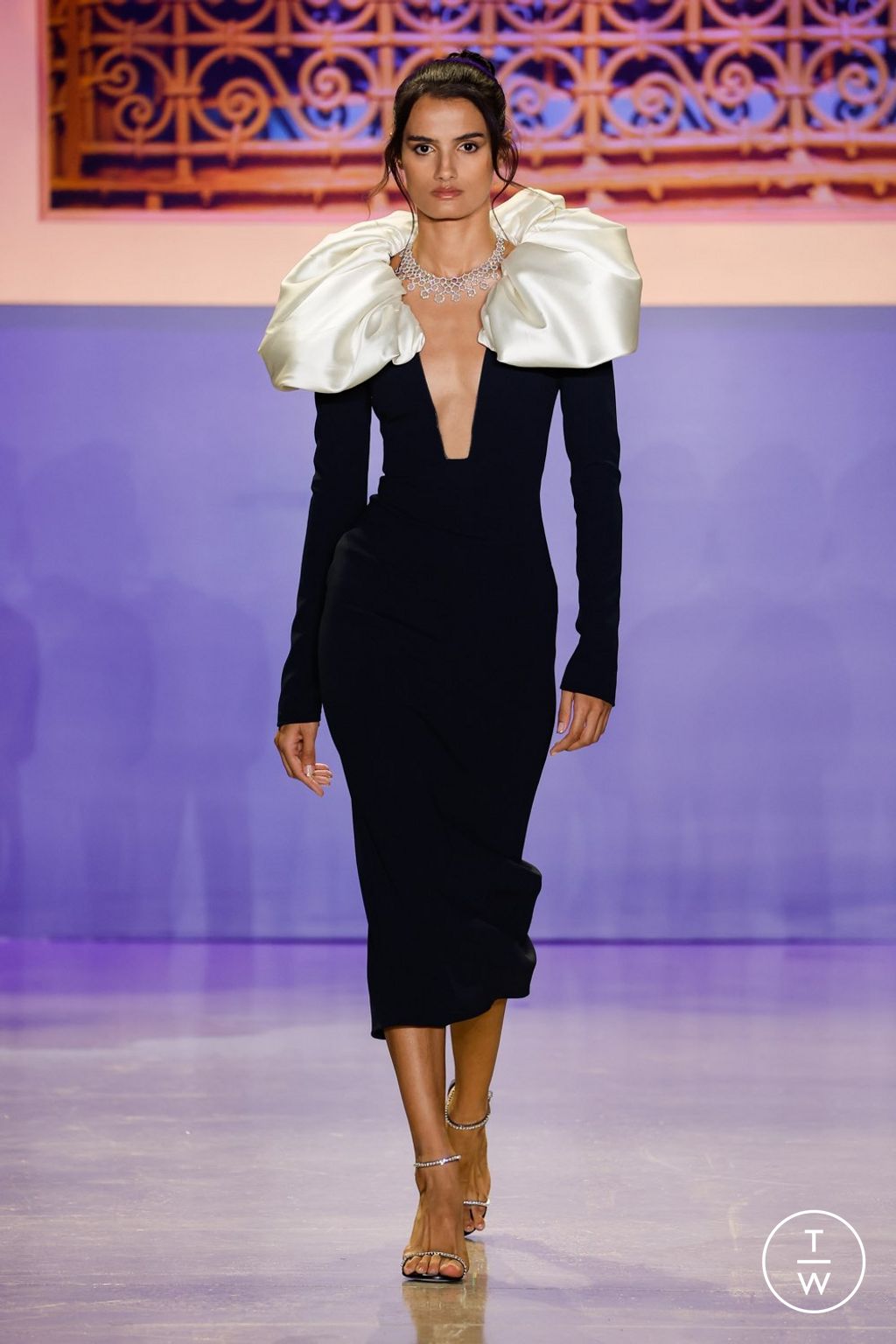 Fashion Week New York Spring/Summer 2024 look 33 from the Pamella Roland collection womenswear