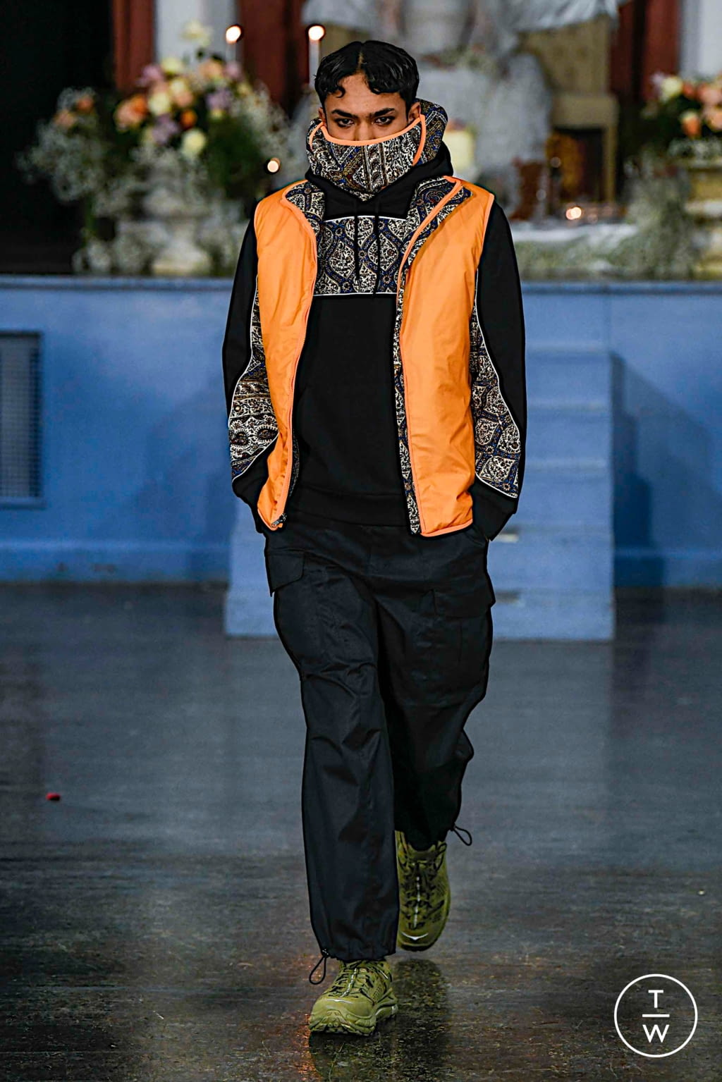 Fashion Week London Fall/Winter 2020 look 18 from the Paria Farzaneh collection 男装