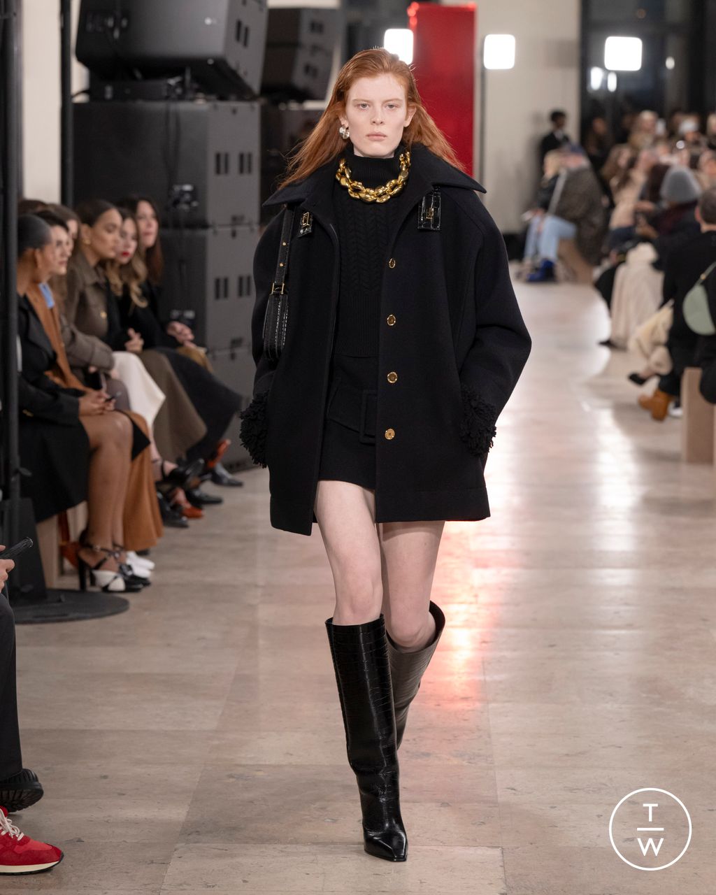 Fashion Week Paris Fall/Winter 2025 look 22 from the Patou collection womenswear